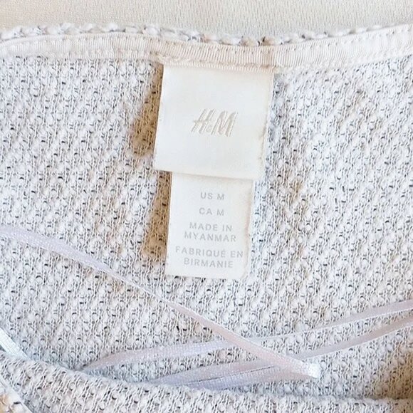 H&M Wide Neck Long Sleeve Sweater Rounded Split Hem M Oatmeal Heather - Picture 4 of 4